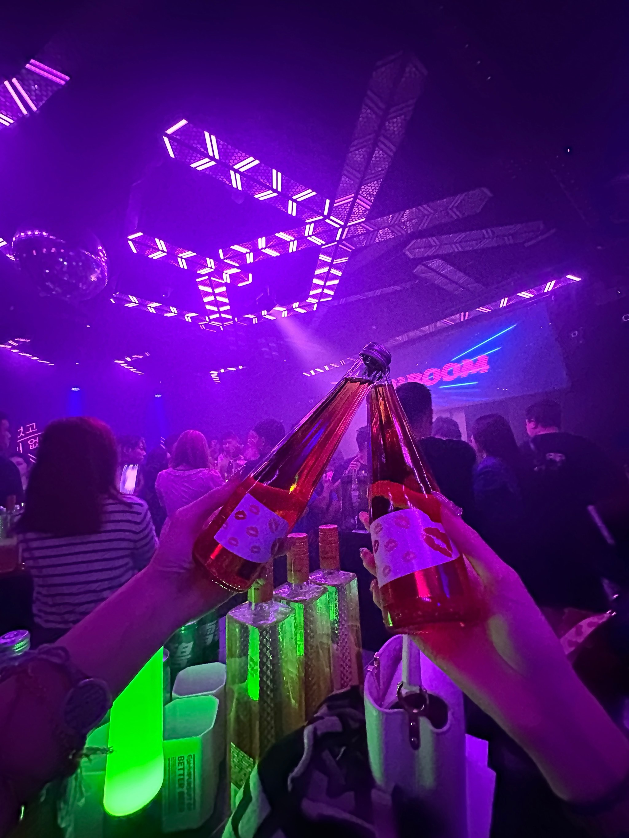 柳州商务ktv，尽享商务精英的时尚娱乐场所-柳城县ktv预订